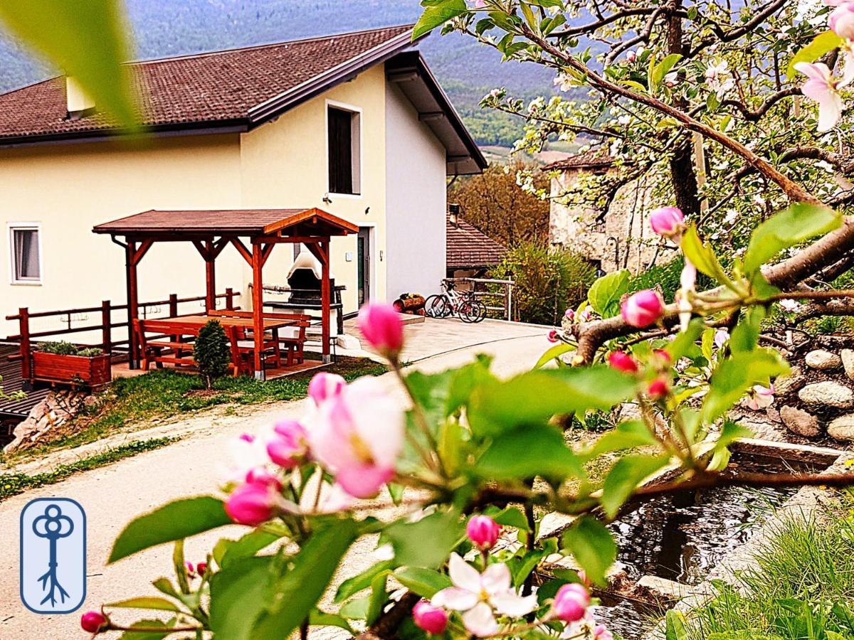 Casa Vacanze Antico Eremo, Tra Natura E Tradizione Campodenno Dış mekan fotoğraf